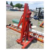 Strongway 2 Ton Hydraulic Engine Hoist with Load Leveler