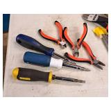 Lot of (6) Hand Tools - Small Snips + Pliers (x3), Interchangeable Hex Head Drivers (x3)