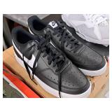 Nike Court Vision Size 12 Men