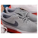 Nike Court Vision Size 12 Men