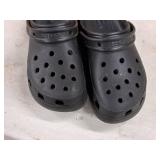 Crocs Size 9 Shoes