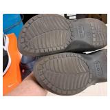 Crocs Size 9 Shoes
