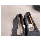 West Loop Size 7-8 Shoes