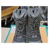 Northeast Outfitters Size 12 Men