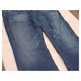 True Religion Size 38 Men