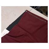 Lot of (2) Size 4R Women