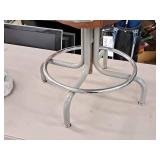 Swivel Bar Chair wih Back Rest