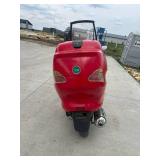 150cc Courier Scooter with Retractable Roof