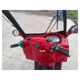 150cc Courier Scooter with Retractable Roof