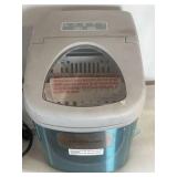 Frigidaire Ice Maker (plastic still on it)