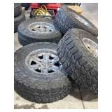 Set of 4 Trac Grip MT265x75-16 Tires