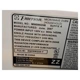 Emerson Microwave Oven MW8992SB