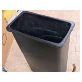 30" Plastic Trash Can (Black)