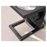 Ihara-US Light-Up Magnifier