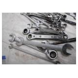 Assorted Collection of Wrenches - 20 Piece Set