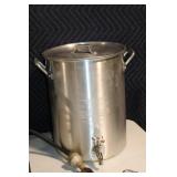 Complete Outdoor Turkey Fryer Kit with Pot, Burner, and Accessories