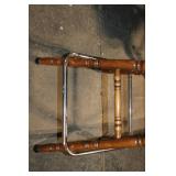 Set of 4 Wooden Bar Stools with Spindle Backrest