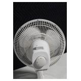 Holmes White Oscillating Table Fan
