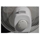 Holmes White Oscillating Table Fan