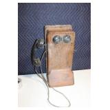 Vintage Wooden Wall Crank Telephone with Handset
