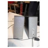 Dell Monitor with Bose Speakers and Accessories Set