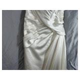 Joli Bridal Wedding Dress - Size 8