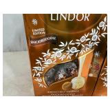 6 Bags of Lindt Lindor Snickerdoodle White Chocolate Truffles