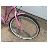Schwinn 7 Speed Beach Cruiser Bike