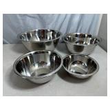 4 New Bene Casa Stainless Steel Mixing Bowls