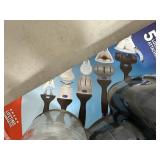 New Unger 11ft  Telescoping Light Bulb Changing Tool