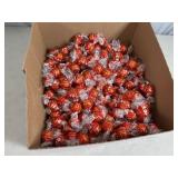 6.5 lbs Lindt Lindor Milk Chocolate Truffles