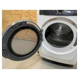 ELECTROLUX- Front Load Perfect Steam Electric Dryer with Balanced Dry and Instant Refresh- 8 Cu. Ft. Model ELFE7637AW