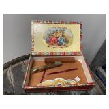 La Aroma de Cuba Empty Cigar Box with Decorative Design