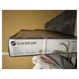 Glacier Bay Market Chrome Pull-Out Kitchen Faucet