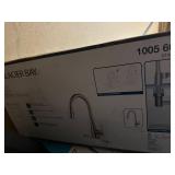 New Glacier Bay McKenna Pull-Down Kitchen Faucet