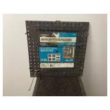 16x16 Sturdy Interconnecting Pegboard System