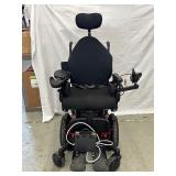 Newer Quantum Edge 3 ILevel Compatible Power Wheelchair - For Parts - With Charger!
