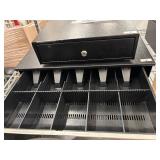 Two space-saving cash drawers in different sizes. Flip-top lids for tight counter spaces, built-in compartments for organized storage of coins and bills. Great for retail, pop-ups, and mobile vending 