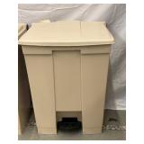 Lot of 3 Rubbermaid Commercial Step-On Trash Cans – Commercial Indoor Utility Bins with Hands-Free Pedal, Slow-Close Lid & Tough All-Plastic Build – Great for Sanitary Waste Control!
