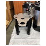 Set of 2 Grindmaster VS-1.5A 1.5 Gallon Coffee Shuttles with Stand – Stainless Steel, Vacuum Insulated! Serve fresh, hot coffee for hours with these commercial-grade brewers. Brew-thru lids, compact