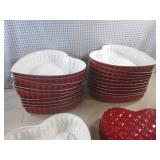 (EW3) 21 Heart Shaped Metal Cake Pa...