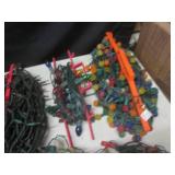 (EW3) Assortment of Vintage Christm...