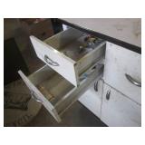 (A-1) Metal 3-Drawer Cabinet with L...
