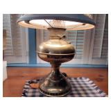 3 Vintage Hurricane oil lamps, Colonial style