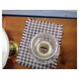 3 Vintage Hurricane oil lamps, Colonial style