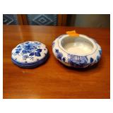 Royal Delft Covered Candy dish Signed and numbered 1499