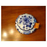 Royal Delft Covered Candy dish Signed and numbered 1499