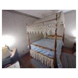 Four-Poster Early American Maple Wood full size bed