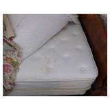 Four-Poster Early American Maple Wood full size bed