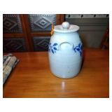 1990 Salmon Falls Stoneware Crock with lid, Blueberry Vine design, 9 ⅜” t